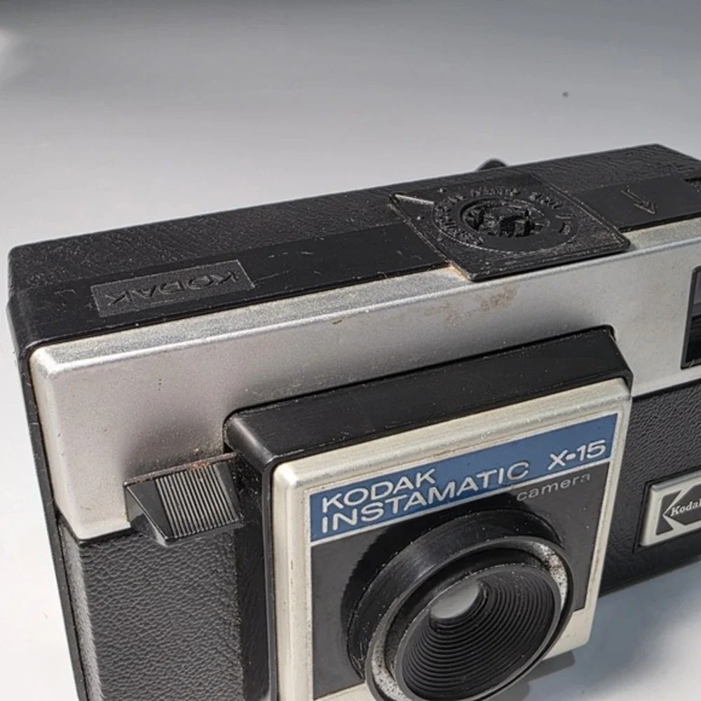 Vintage Kodak Instamatic X-15 Film Camera Black & Silver 1970's‎ Movie Prop USA